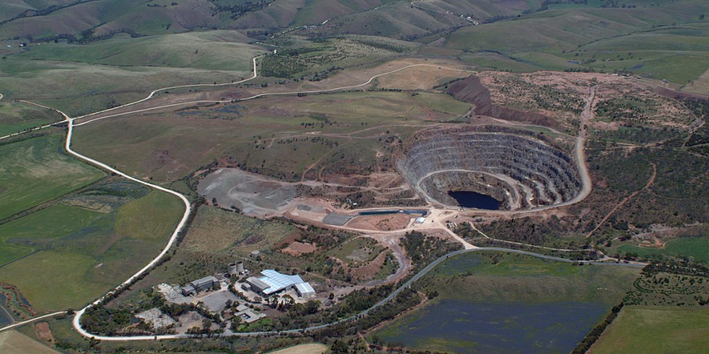 Thumbnail for Hillgrove boss and 85 workers depart as Kanmantoo mine winds down