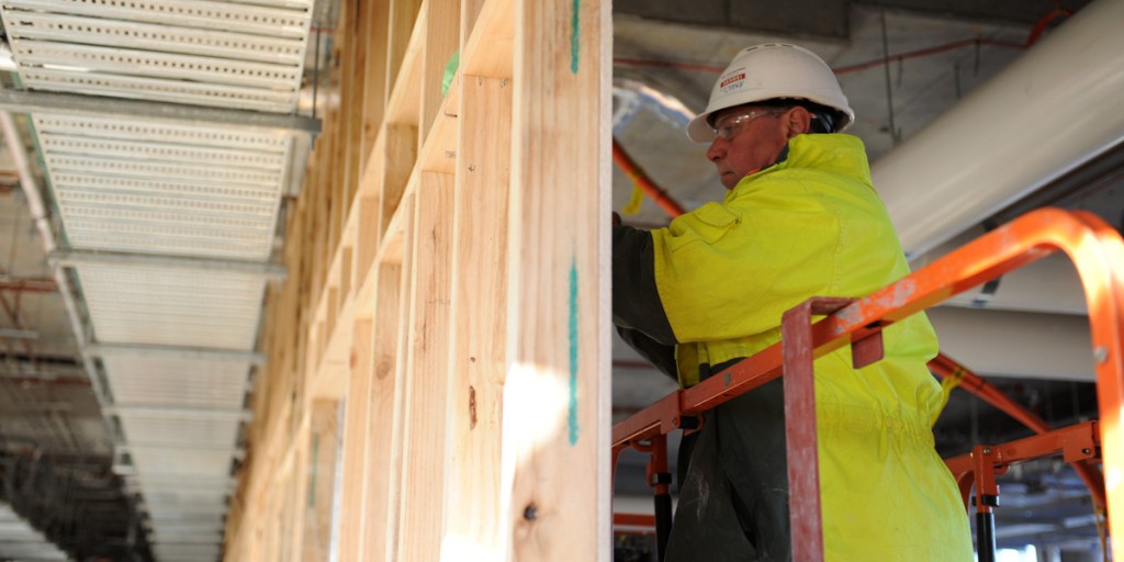 Thumbnail for SA construction sinks to national low
