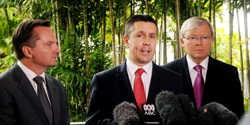 Climate Change Minister Mark Butler (centre) with Treasurer Chris Bowen (right) and Prime Minister Kevin Rudd in Townsville this week.