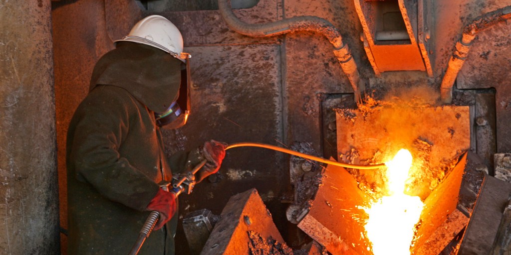 Thumbnail for Mining lobby campaigns against ‘same job, same pay’ laws