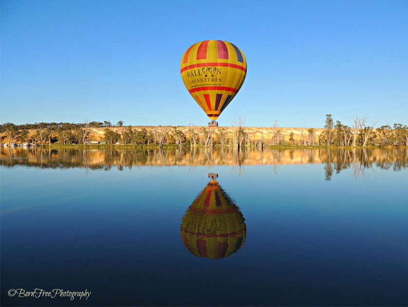 Ballooning over the Murray River, by Born Free Photography