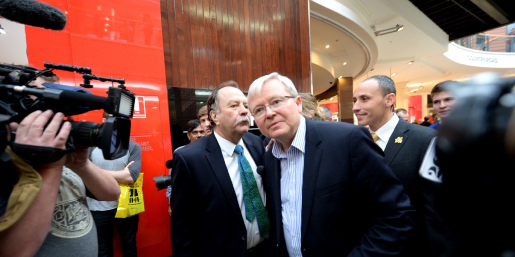 Kevin Rudd campaigning in Sydney on Friday, with strategist Bruce Hawker (left).