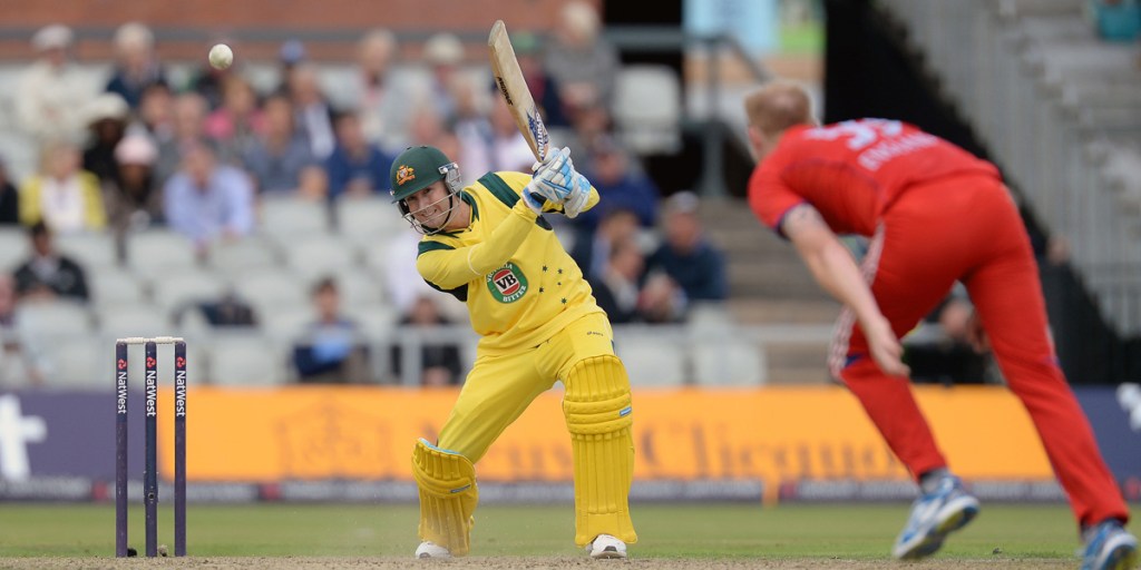 Thumbnail for Clarke ton sets up Aussie win