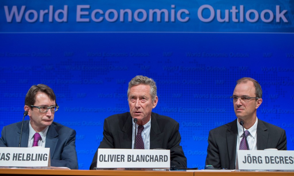 Thumbnail for IMF downgrades Aussie growth prospects