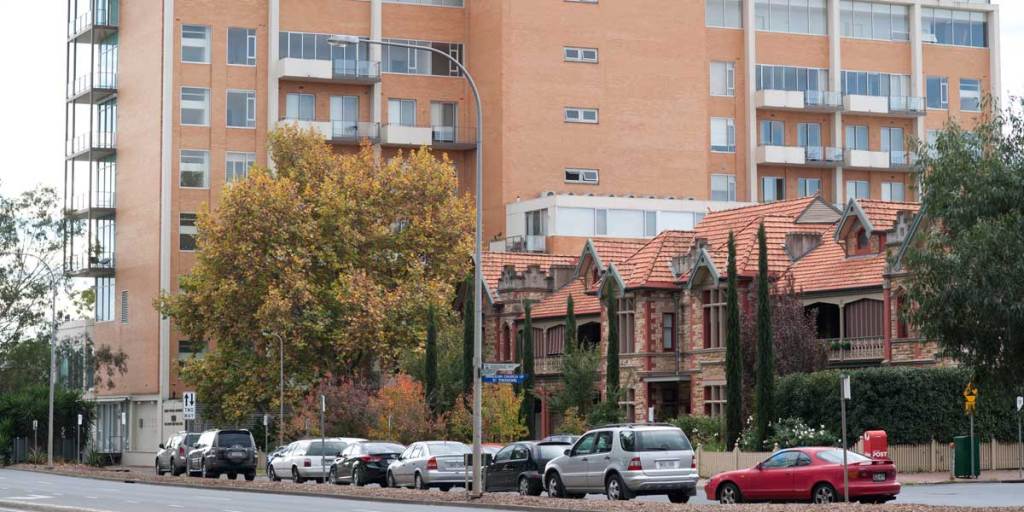 An apartment block on Fullarton Road. Photo: Nat Rogers/InDaily