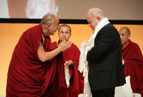 Martin Seligman (r) with the Dalai Lama in Sydney
