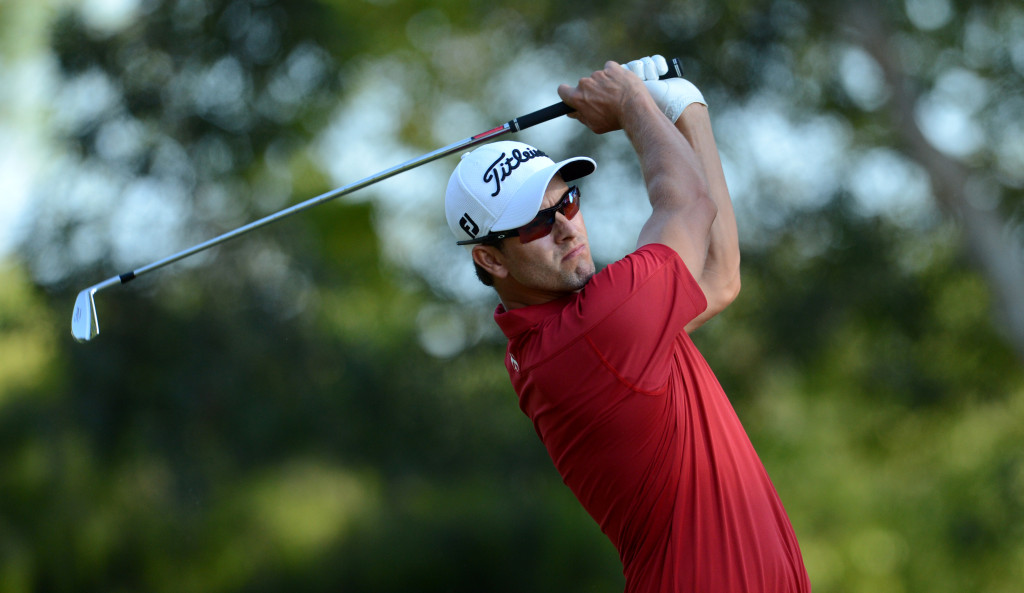 Thumbnail for Scott settles for six under