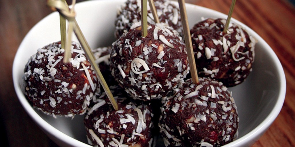 Thumbnail for Mondo chocolate baci balls