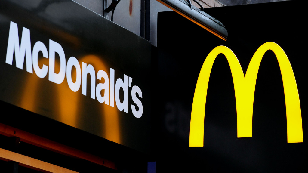 Thumbnail for ‘Most expensive Maccas meal’ after air traveller fined