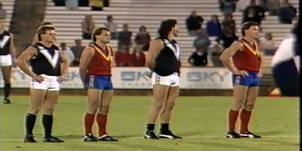 Victorian and South Australian players before the 1988 state of origin match.