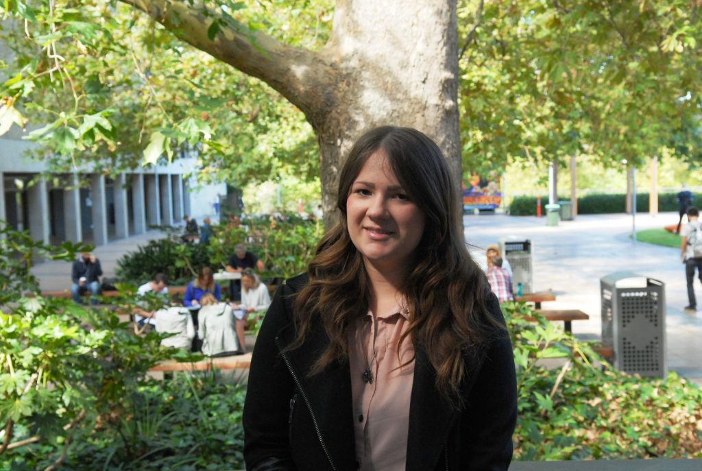 Aneta Peretko was an intern at the US Congress and studied for a semester in Hong Kong. She spoke as former Ambassador Jeffrey Bleich received an honorary doctorate at Flinders. 