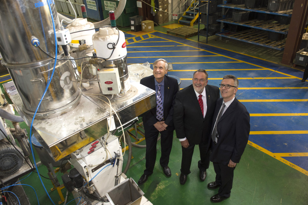 Frank Seeley, centre, at the new Tonsley TAFE facility