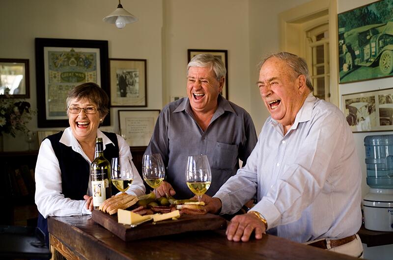 Doug, centre, with Margaret and Peter Lehmann. Image courtesy Milton Wordley
