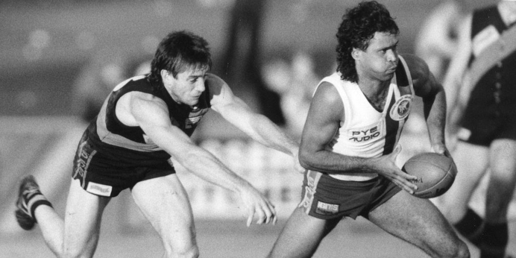 Phil Graham in action for Central Districts.