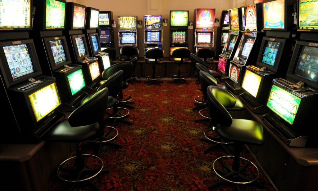 Thumbnail for FactCheck: would pokies reform in SA wipe out ‘many’ of 26,000 jobs?