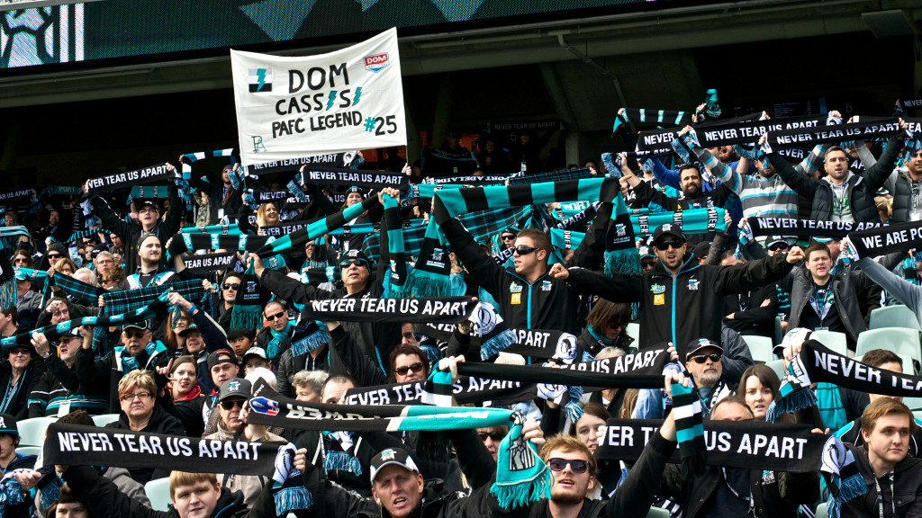 Port fans rise for Dom Cassisi