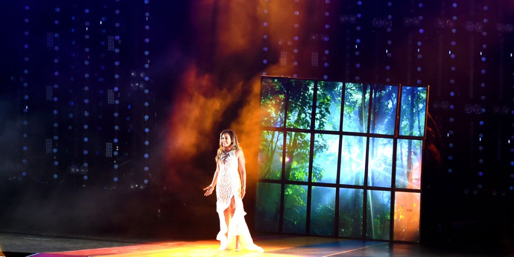 Jessica Mauboy performs at the closing ceremony of the XX Commonwealth Games in Glasgow. Photo: AAP