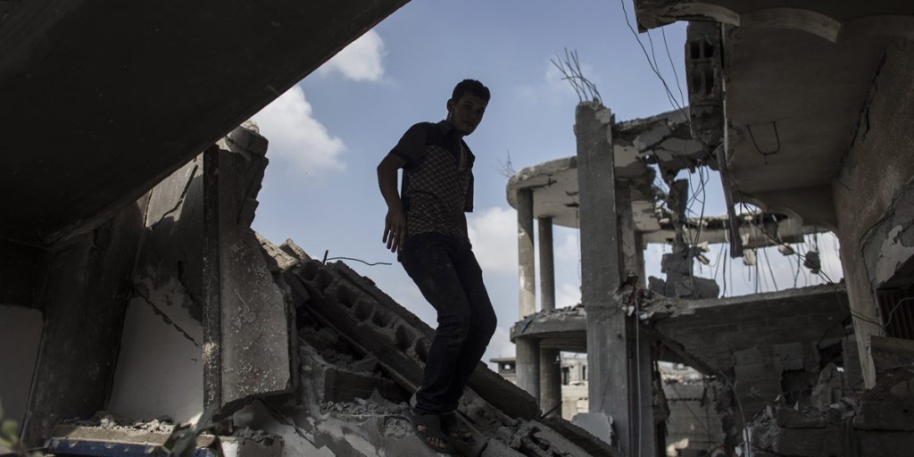 A column about Israel-Hamas conflict sparked Carlton's clash with readers. Photo: AAP