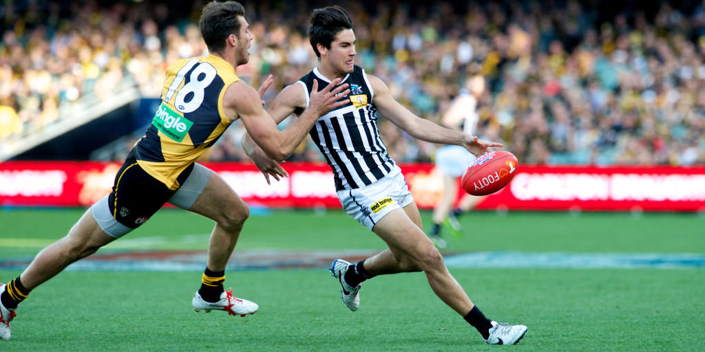 Richmond turned out in their away jumper, a final farcical act in jumper-gate