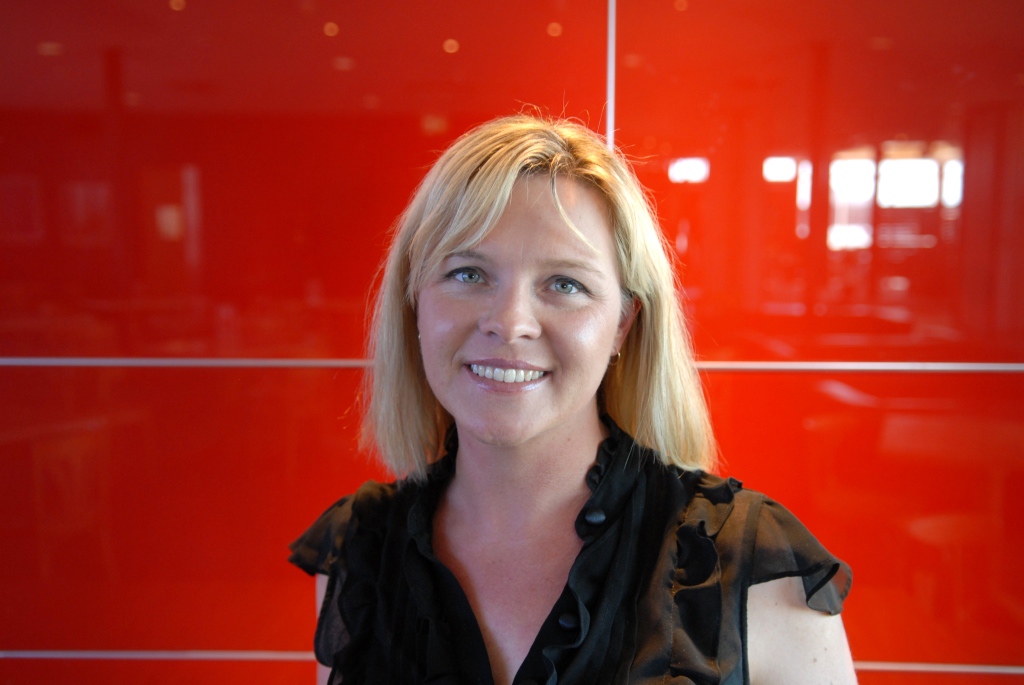Early Career STEM Educator of the Year, Flinders PhD Dr Sam Moyle, is pushing back the boundaries of science teaching to inspire her students at Brighton Secondary School. 
