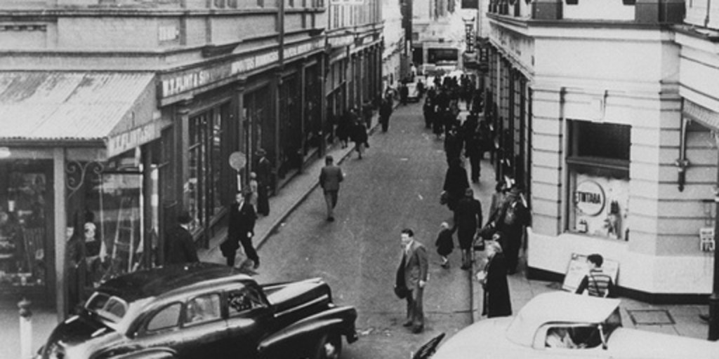 Thumbnail for Lessons in vibrancy from 1940s Bank Street