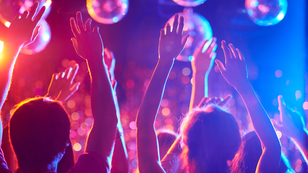 Ice is being used in Adelaide's party scene by professional young people who believe they can moderate the risks of addiction, according to Flinders University research. 
