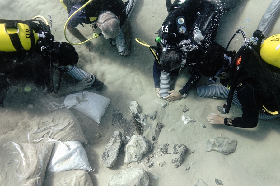 Thumbnail for Underwater excavation reveals lost Levantine village