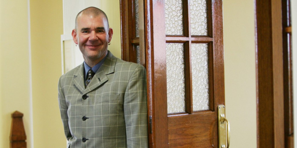 Thumbnail for Adelaide Health chief resigns