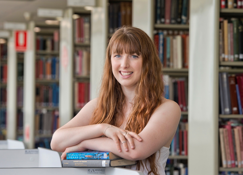 Flinders University student Sarah Gates has just won the $12,500 Colin Thiele Creative Writing Scholarship.