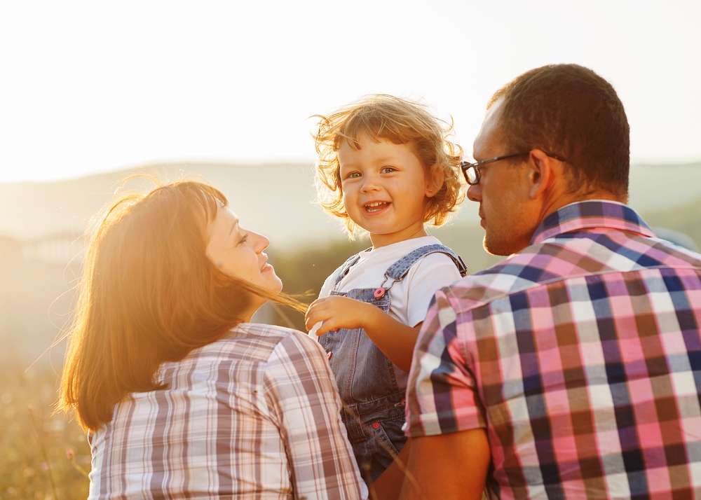 Dr Damien Riggs and his team at Flinders University are trying to find out the real reasons why people have children by inviting couples to participate in their study. 