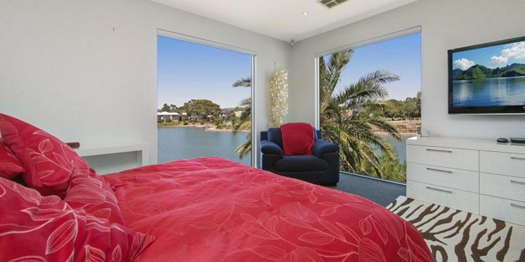 Thumbnail for Mawson Lakes