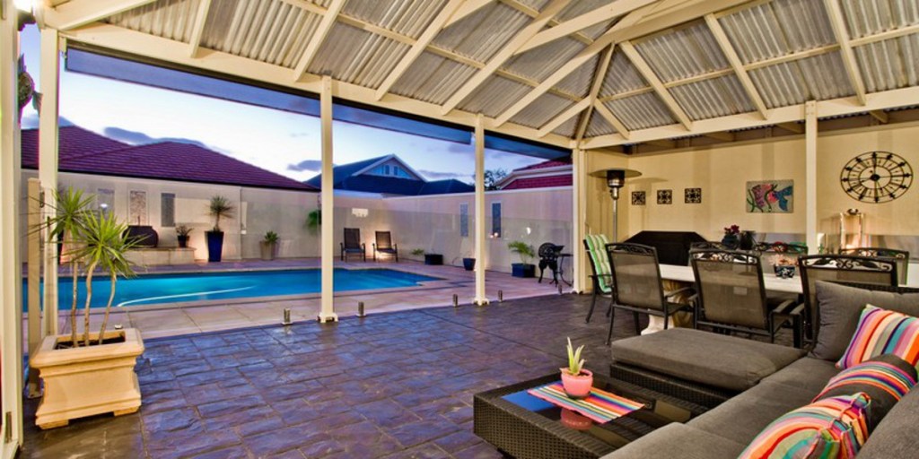 Thumbnail for Grange