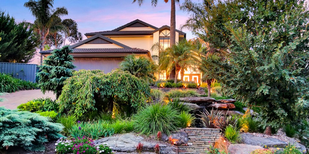 Thumbnail for Flagstaff Hill