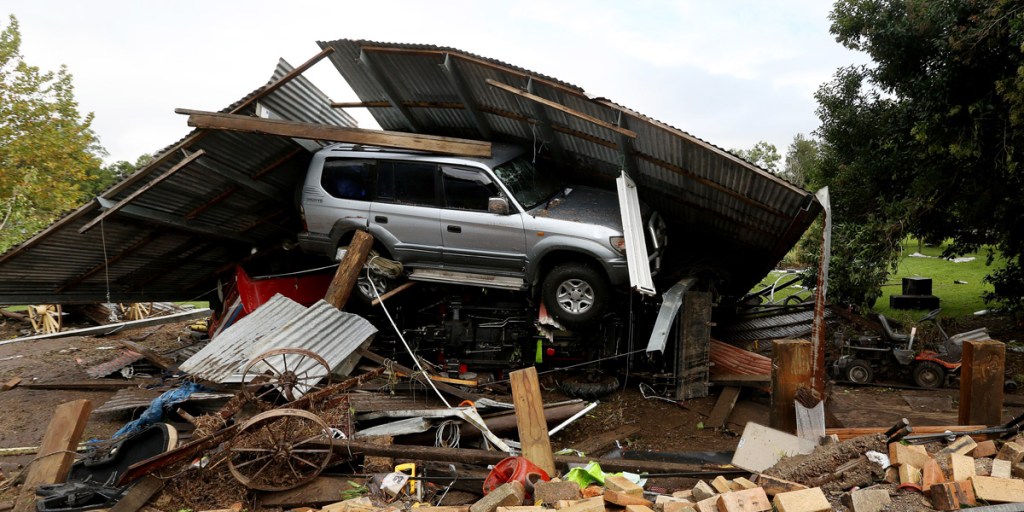 Thumbnail for Storms to cost insurer $250m