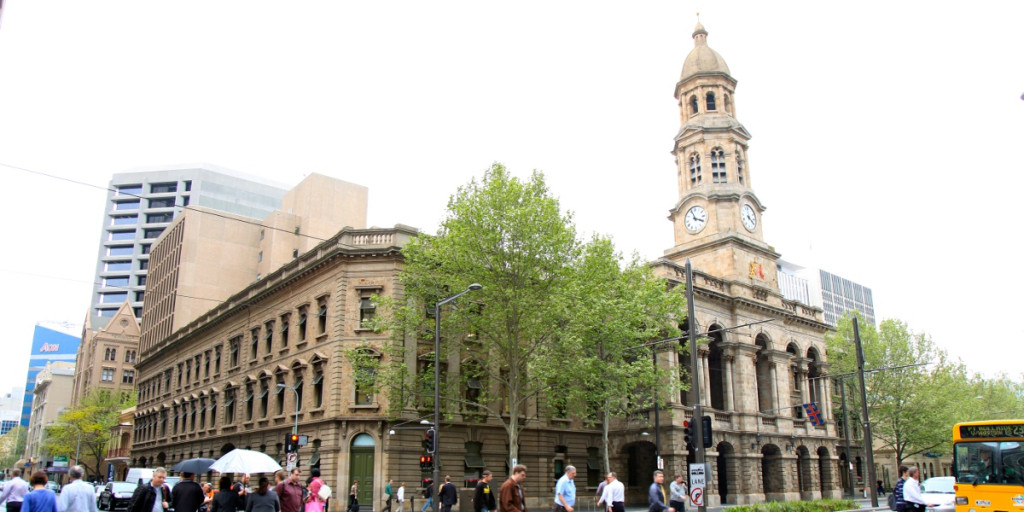 Thumbnail for Council admin clarifies uni rates issue