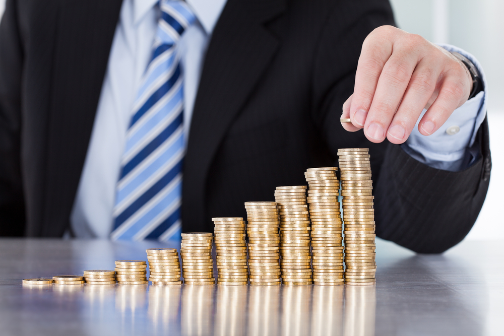 Thumbnail for Aussie shares up as investors return for bourse bargains