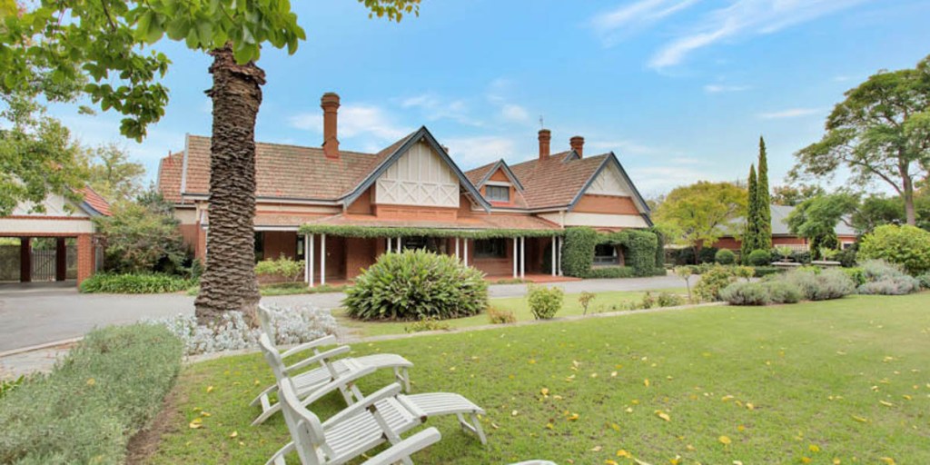 Thumbnail for Leabrook