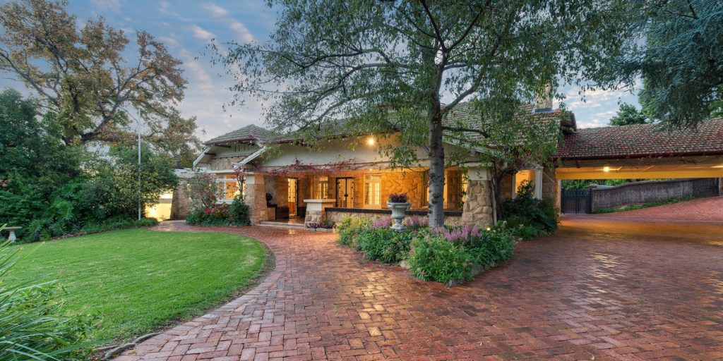 Thumbnail for St Georges