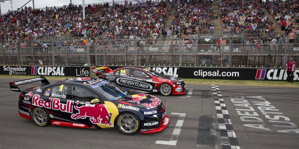 Crowds at the finish line of this year's Clipsal 500.