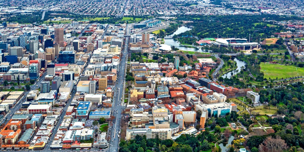 Thumbnail for Govt threatens return to the drawing board on old RAH development