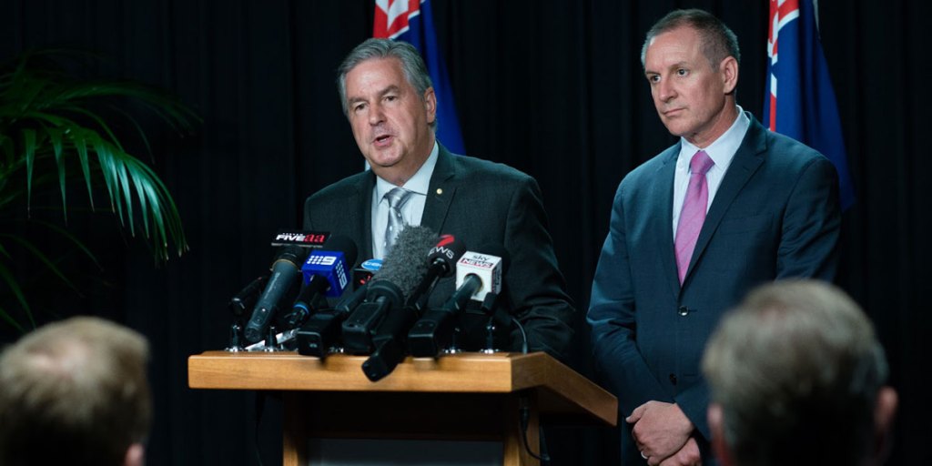 Kevin Scarce (left) with Premier Jay Weatherill.
