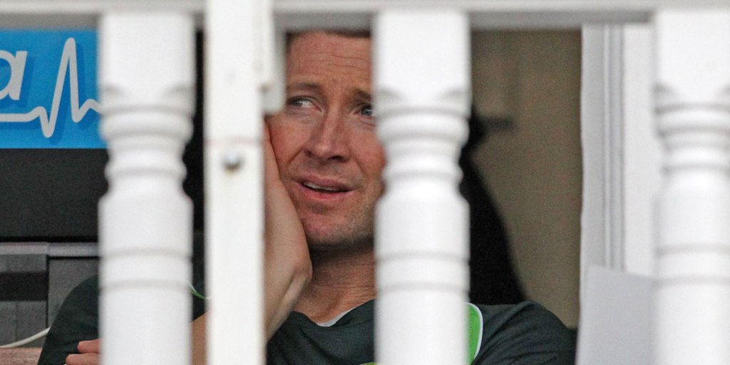 Thumbnail for Clarke rubbishes off-field rift reports