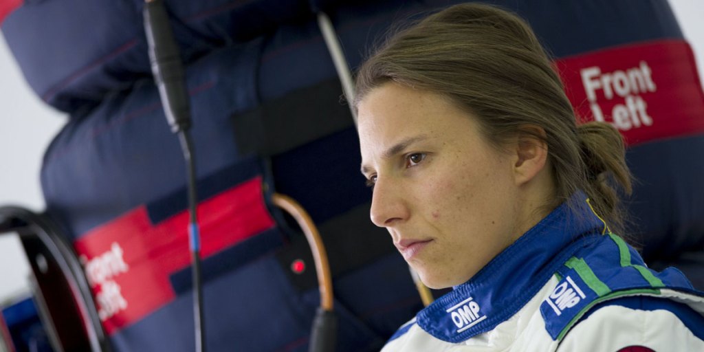 Thumbnail for All-female team to race at Bathurst 1000