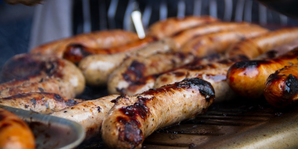 Thumbnail for Processed meat causes cancer: report