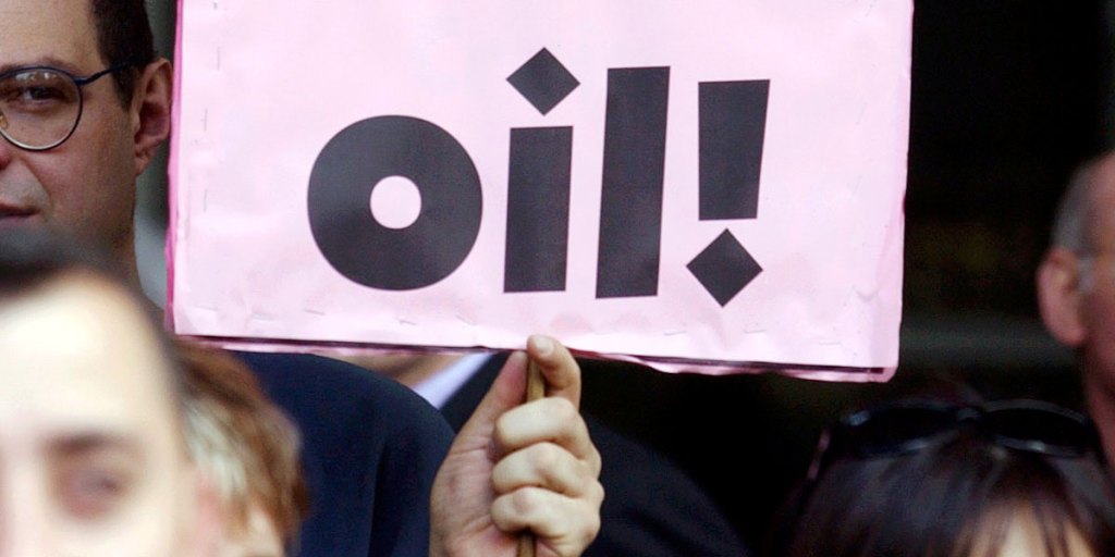 Thumbnail for Falling oil prices keep investors away