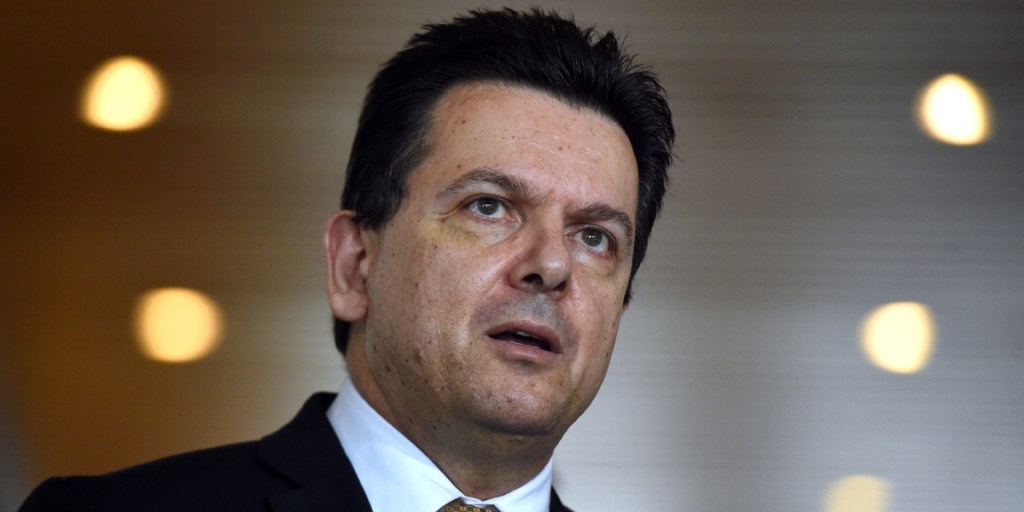 Thumbnail for Old hands go up for Xenophon ticket