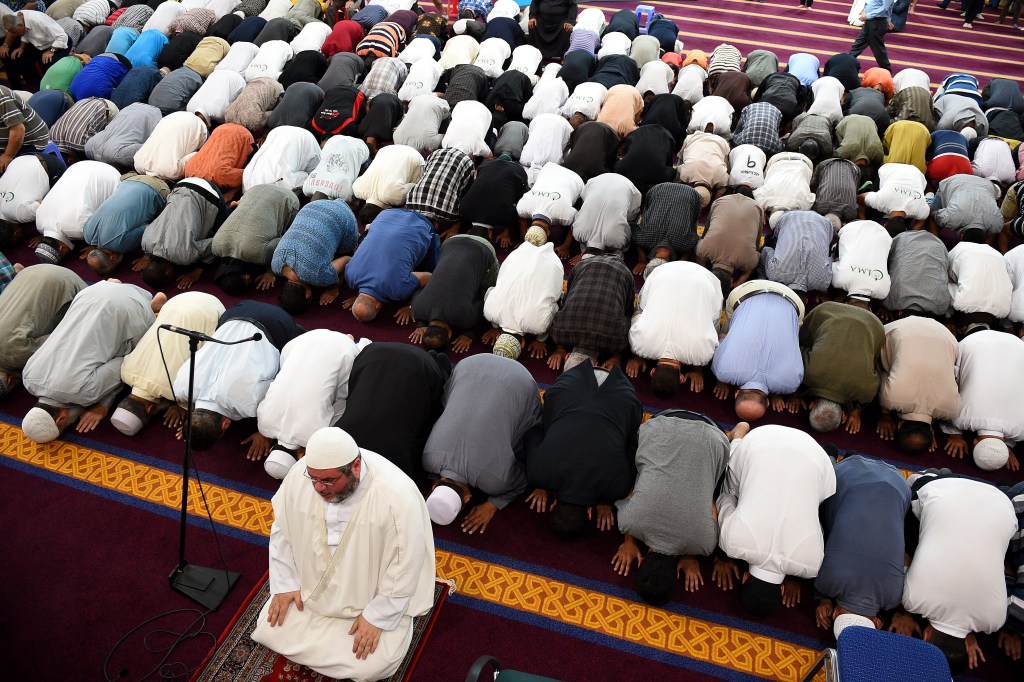 Thumbnail for Most Australians fear Muslims a little: SA study