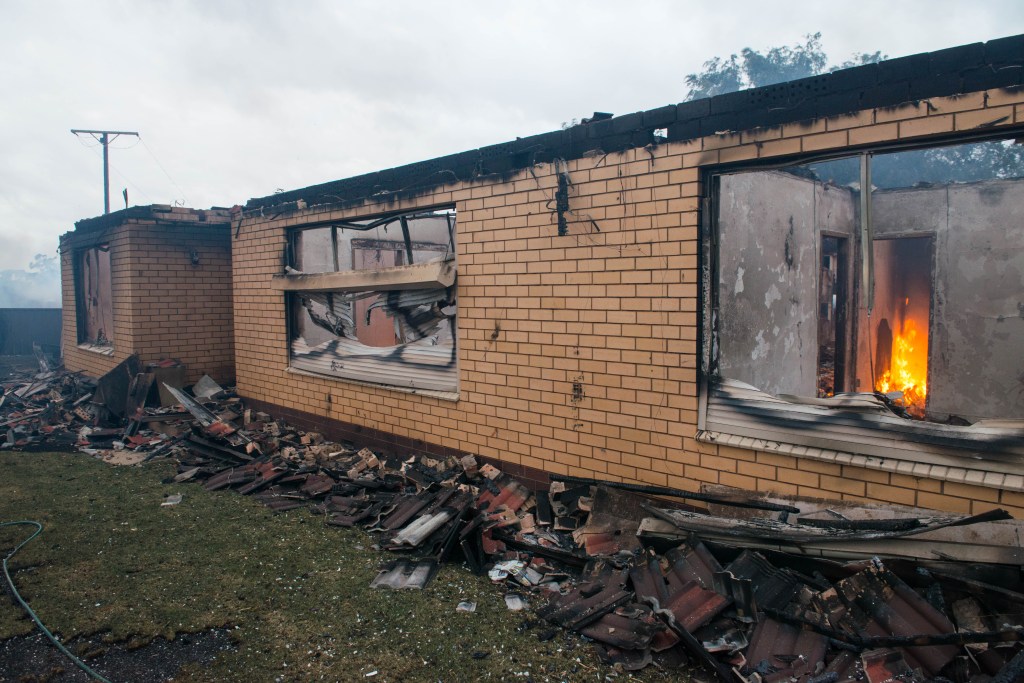 Thumbnail for Free legal help for bushfire victims