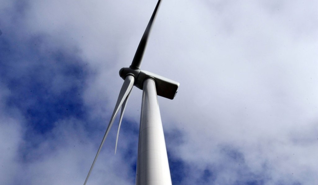 Thumbnail for ‘Average wind’ slashes Trustpower’s SA earnings