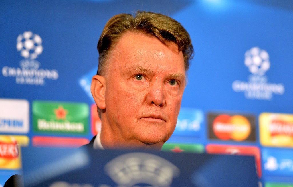 Thumbnail for Under-fire Van Gaal walks out on media